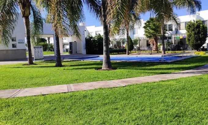 El Pueblito Condo | CASA LAUREL