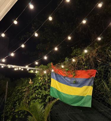 Port Louis House | Casa LeValois