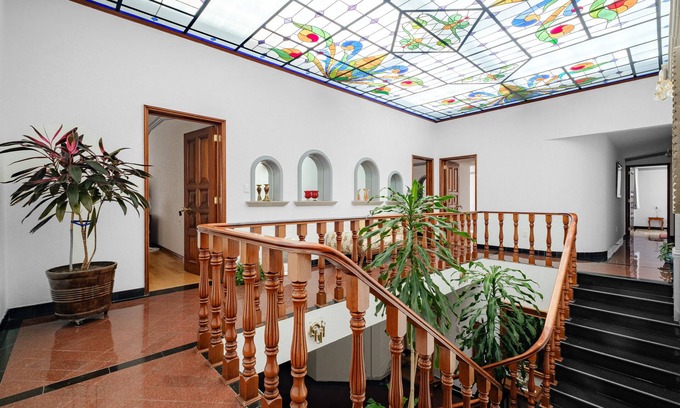 Del Carmen House | Casa Lila: Perfect 6BR House & Garden in COYOACAN