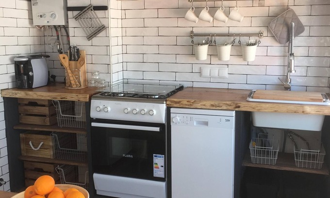 Monchique Apartment | Casa Lilia - 2 bedroom apartment in quiet street in picturesque rural Monchique