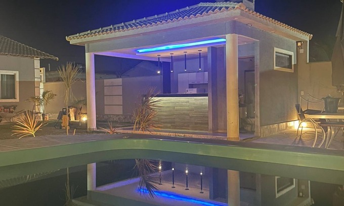 Itaipuacu House | Casa Lindíssima , Espaçosa e com Total Privacidade, Para sua Família e Amigos!