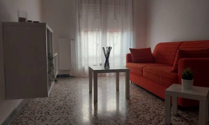 Eboli Apartment | Casa Lodi holiday home