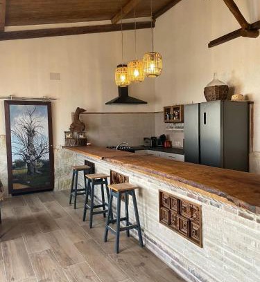 Burujon House | Casa Los Templarios, cerca de Puy du fou