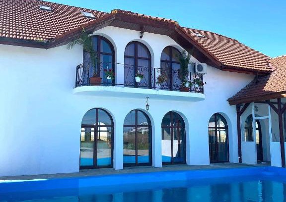 Victor Vlad Delamarina House | Casa lu' Pele pescaru'