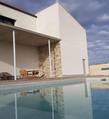 Puiggros House | Casa Maria Dolors con piscina y jardin privado