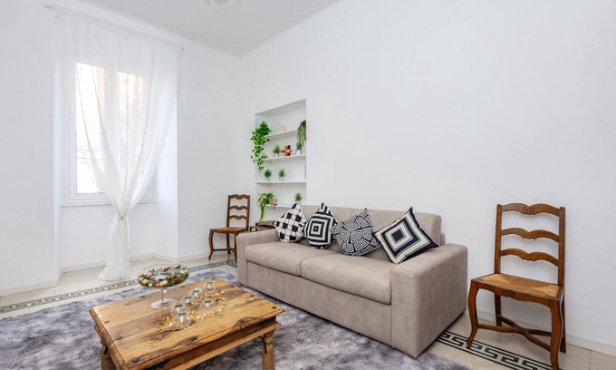 San Giovanni Apartment | Casa Maria Teresa by Rentbeat