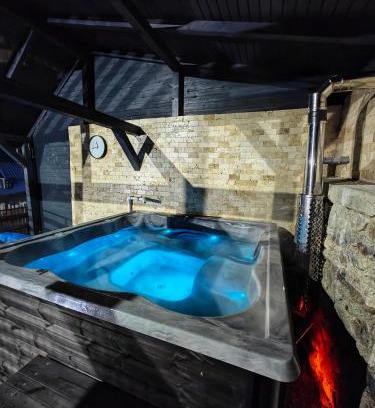 Baile Herculane House | Casa Miclau