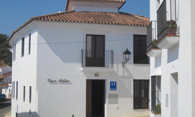 Puerto Moral Apartment | Casa Millán