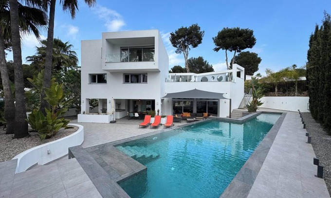 Arnella Villa | CASA MINTY, Pla del Mar, Moraira, within walking distance to the town center