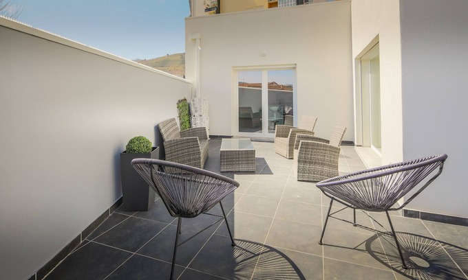 Peso da Regua House | Casa Moderna com 4 Quartos, no Vale do Douro, Cidade da Régua