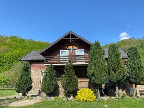 Poieni House | Casa Morar