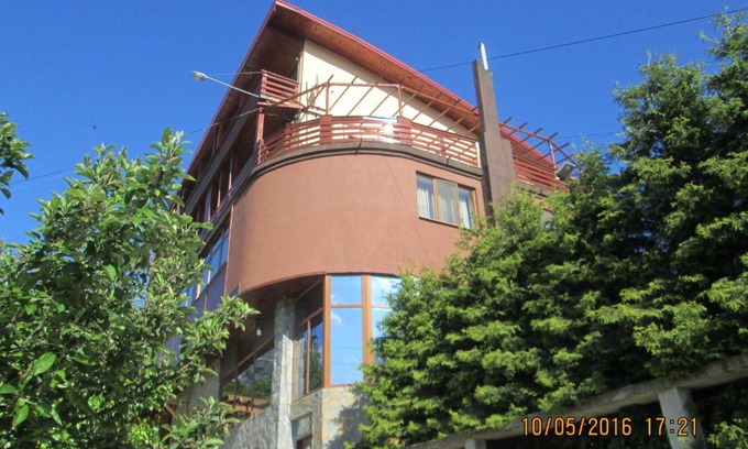 Moroeni House | Casa Moroeni