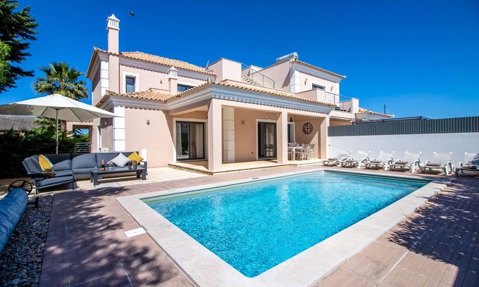 Cerro do Mocho House | Casa no Sol | 3 Bedrooms | Modern | Almancil