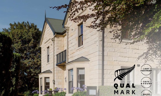 Oamaru Bed & Breakfast | Casa Nova House