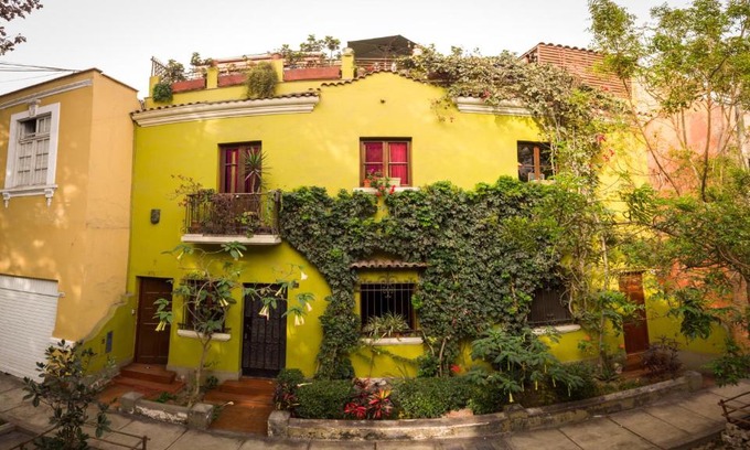 Barranco House | Casa Nuestra Peru