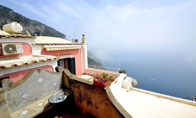 Path of the Gods House | Casa Osvalda: A characteristic and welcoming independent house which faces the sun and the sea, with Free WI-FI.
