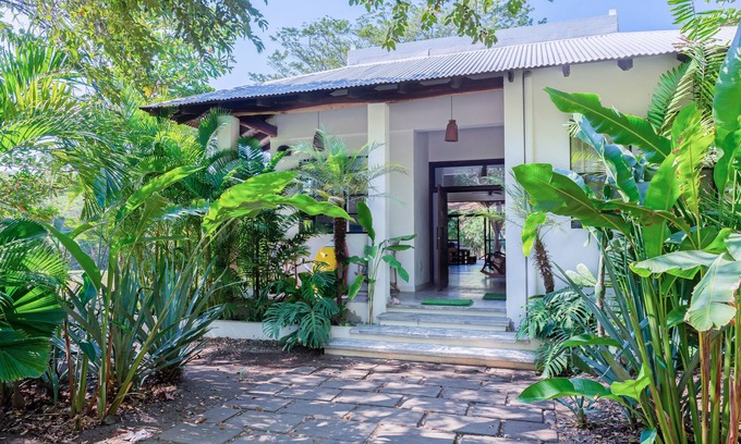 San Diego House | Casa Palmera - Modern Tropical Beach House, Finca Del Mar