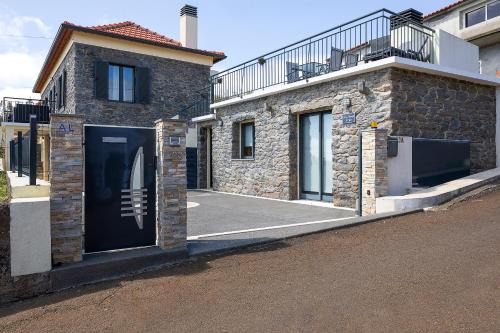 Prazeres House | Casa Pimenta in Fajã da Ovelha