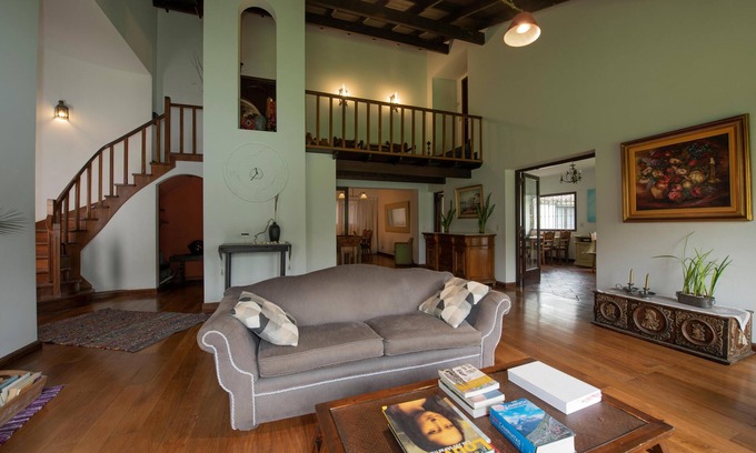 Vicente Lopez Cottage | Casa Quinta EN Plena Ciudad DE Vicente Lopez-buenos Aires