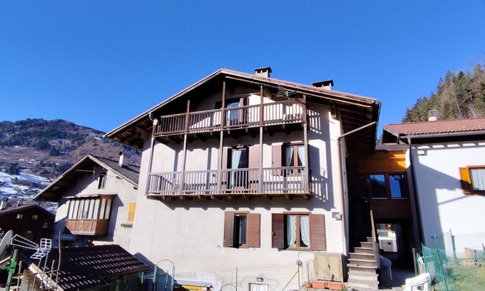 Prade Apartment | Casa Relax, cozy apartment nestled in the relaxation of the Dolomites
