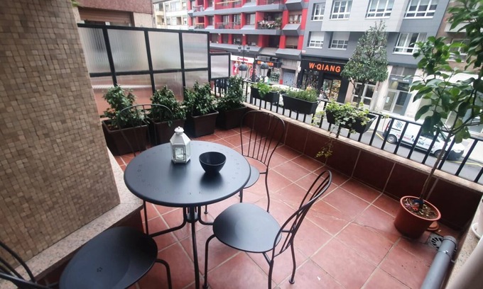 El Cristo y Buenavista Apartment | Casa Riera En el Centro de Oviedo, Terraza, 2hab
