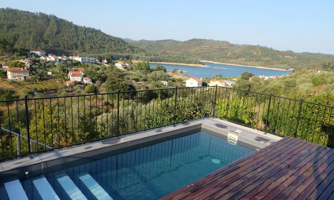Olalhas Apartment | Casa Rio, Amalia