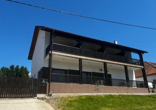 Brebu Nou House | Casa Roma Lac