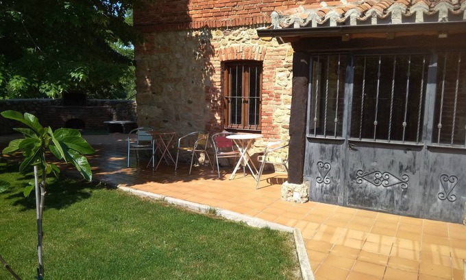 Roscales de la Pena Cottage | Casa Rural La Tila for 8 people