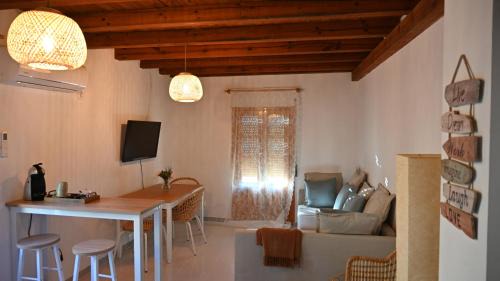 Torremocha de Jarama Apartment | Casa Rural Antigua Botica