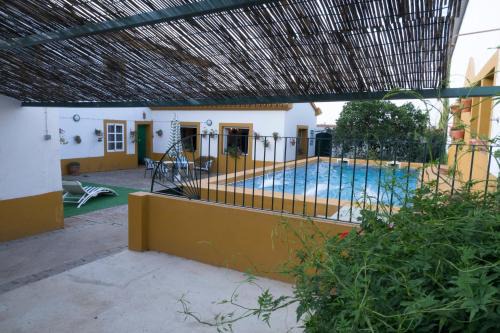 Herrera de Alcantara House | Casa Rural Dehesa de Solana