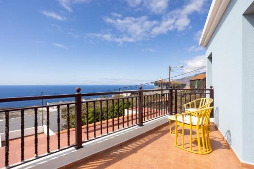 Los Llanillos House | Casa Rural del Lomo - Terrace & BBQ, El Hierro