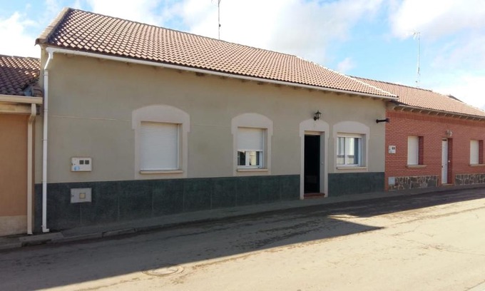 Aguilar de Campos House | Casa rural en Tierra de Campos