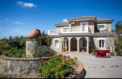 Torre de Miguel Sesmero House | Casa Rural El Valle