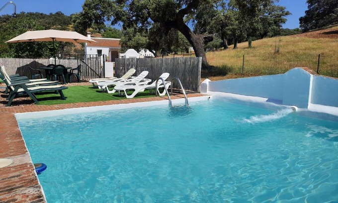 Cazalla De La Sierra House | CASA RURAL LA DEHESILLA