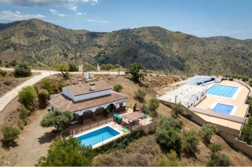 Totalan House | Casa Rural Los Hidalgos