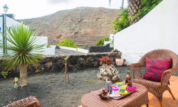 Tajaste Apartment | Casa Rural Yeyo in the volcano crater
