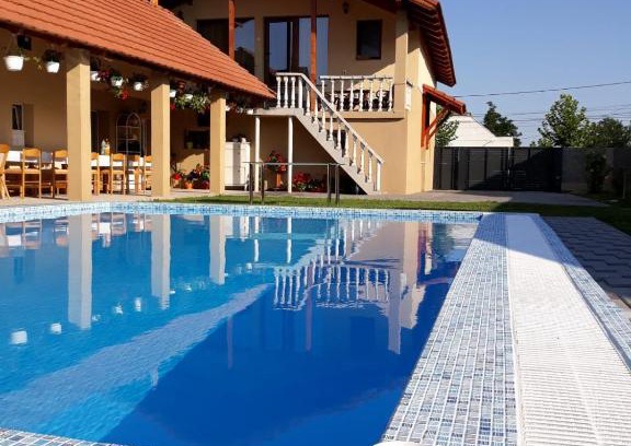 Sannicolau Mare Bed & Breakfast | Casa Sannicolau
