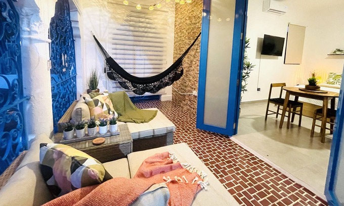 Sagrado Corazon Apartment | Casa Serena-w Balcony & Hammock - Self Check-In