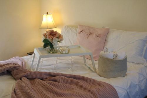 Larkspur Bed & Breakfast | Casa Shaddai~