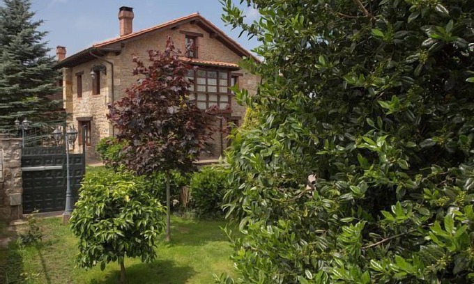 Quijas Cottage | Casa Solallosa 112 for 13 people