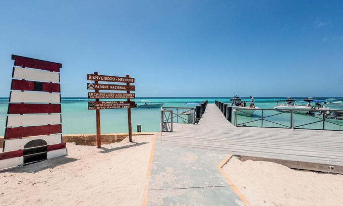 Los Roques National Park Hotel | Casa Turquesa