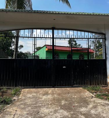 Santa Cruz Mulua House | Casa vacacional Yellow stone