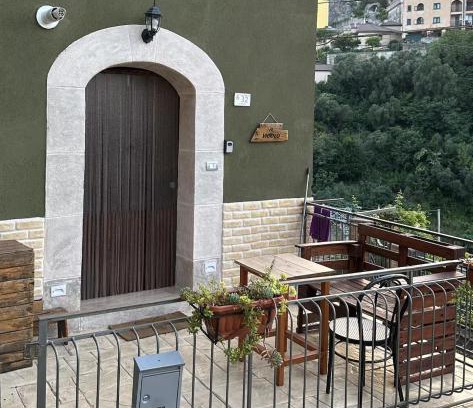 Oliveto Citra Apartment | Casa Vacanze Il Vicolo - Oliveto Citra