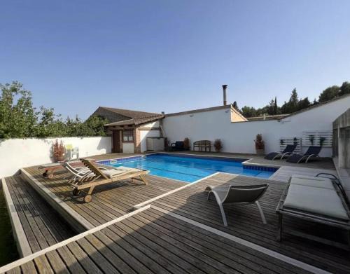 Torres de Barbues House | Casa Valfonda