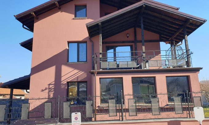 Troyan House | Casa Veneta