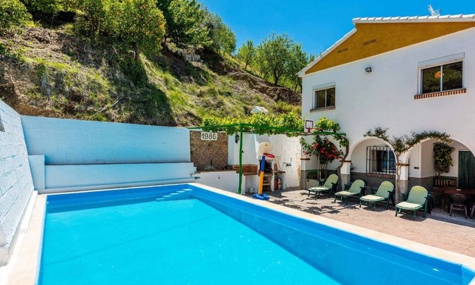 Alozaina Villa | Casa Victoria Alozaina by Ruralidays