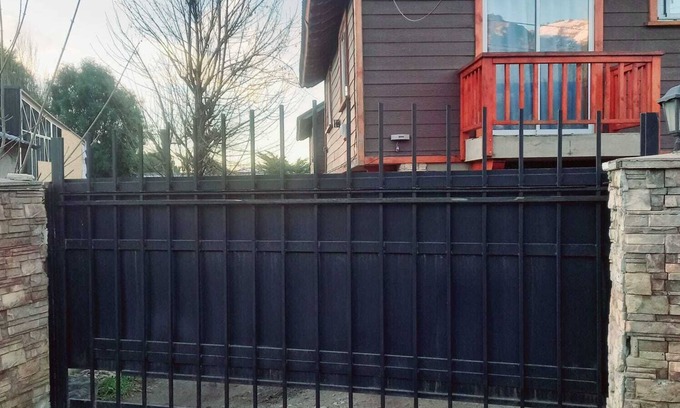 Playa Bonita House | Casa4Bariloche: Amplia casa a Estrenar en Bariloche