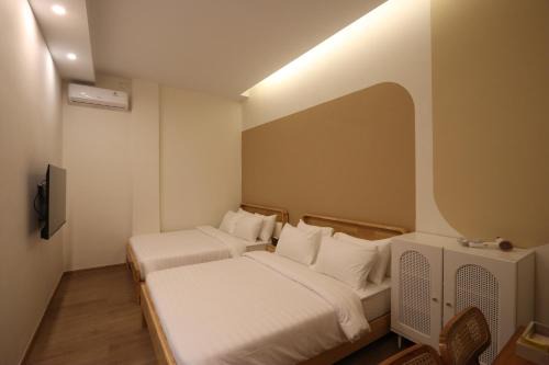 Lubuk Baja House | Casabella Homestay 101 Batam Penuin