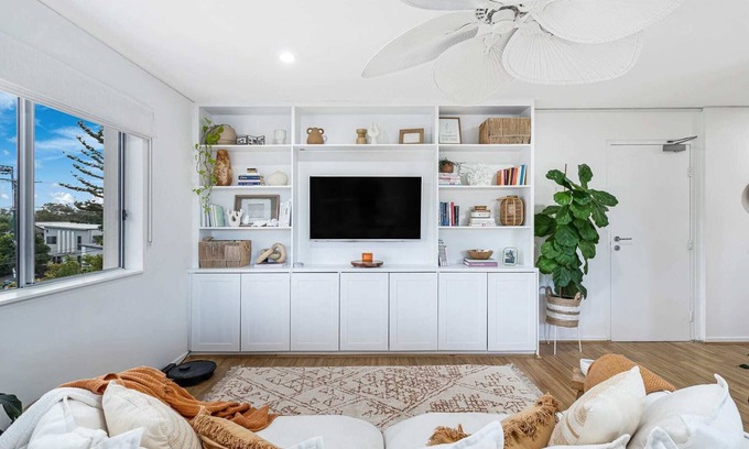Labrador Apartment | Casablanca By Khove S
