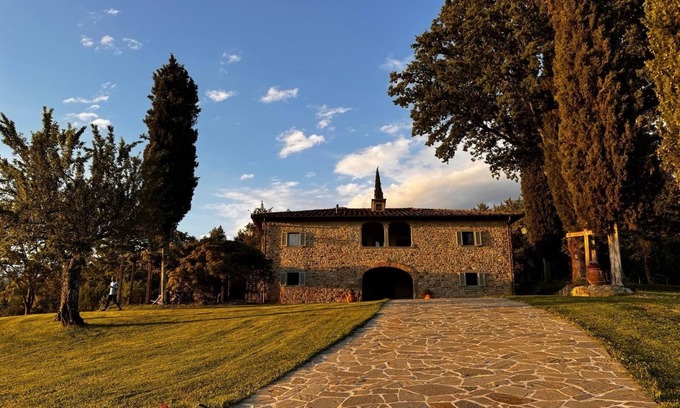 Bibbiena Villa | Casale Chiesina.nVilla in Tuscany for the EXCLUSIVE USE of the guest.